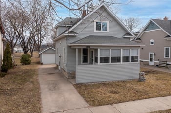 812 Powers St, Oshkosh, WI 54901