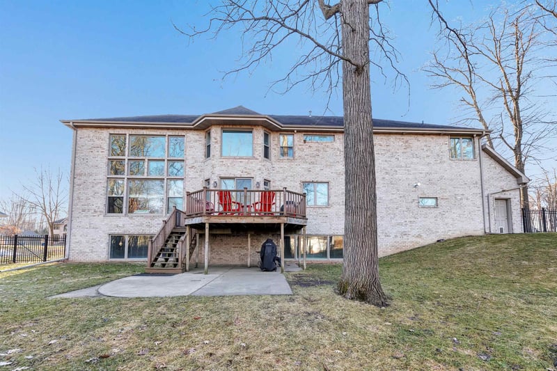 4336 Hilton Head Dr, Oneida, WI 54155-8653