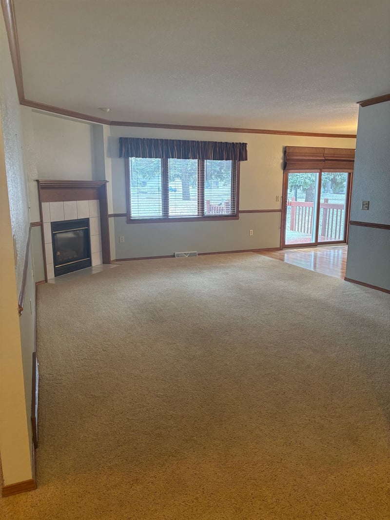 2495 Security Dr, Oshkosh, WI 54904-7896