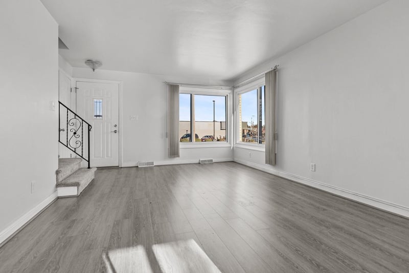 701 Longview Dr, Appleton, WI 54911