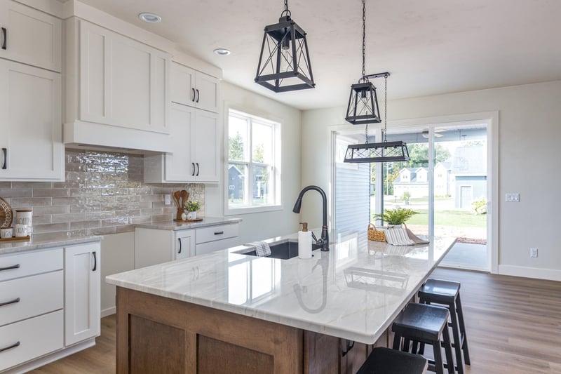 N9053 Southtowne Dr, Menasha, WI 54952