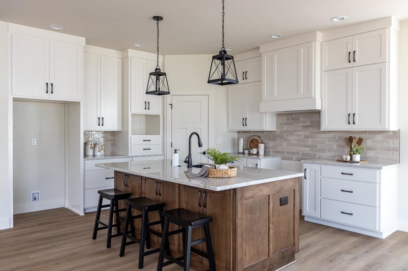 N9053 Southtowne Dr, Menasha, WI 54952