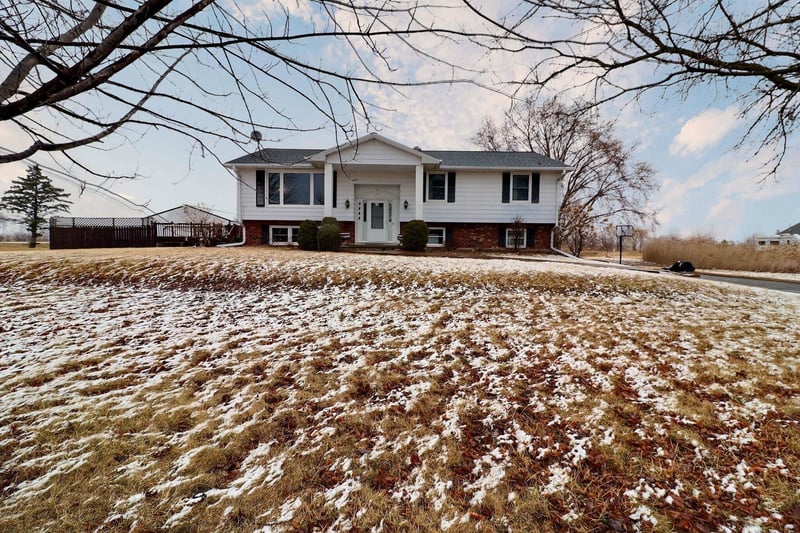 2888 Little Rapids Rd, De Pere, WI 54115