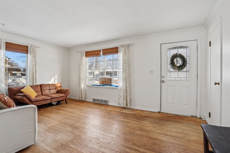 1426 Calumet St, Appleton, WI 54915-4226