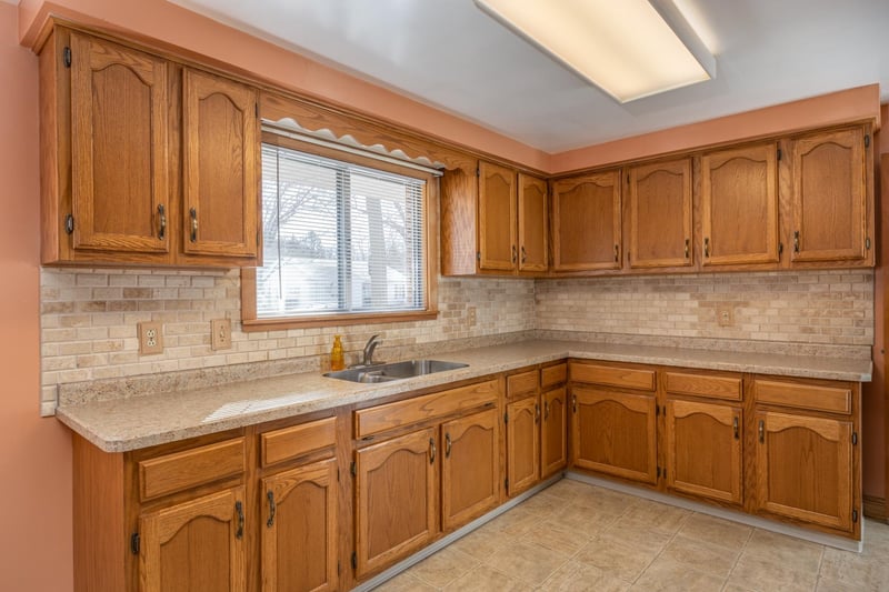 1631 Walden Ave, Appleton, WI 54915-3845