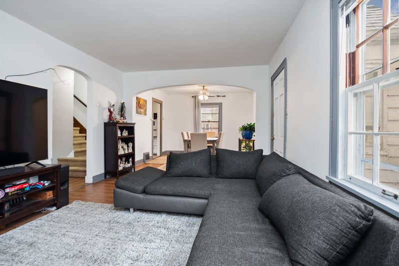 943 Roscoe St, Green Bay, WI 54304