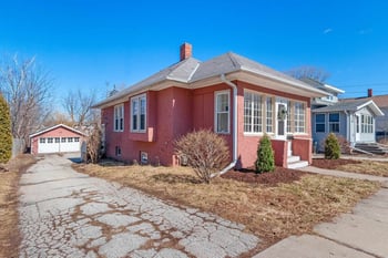 1125 Crooks St, Green Bay, WI 54301-3816