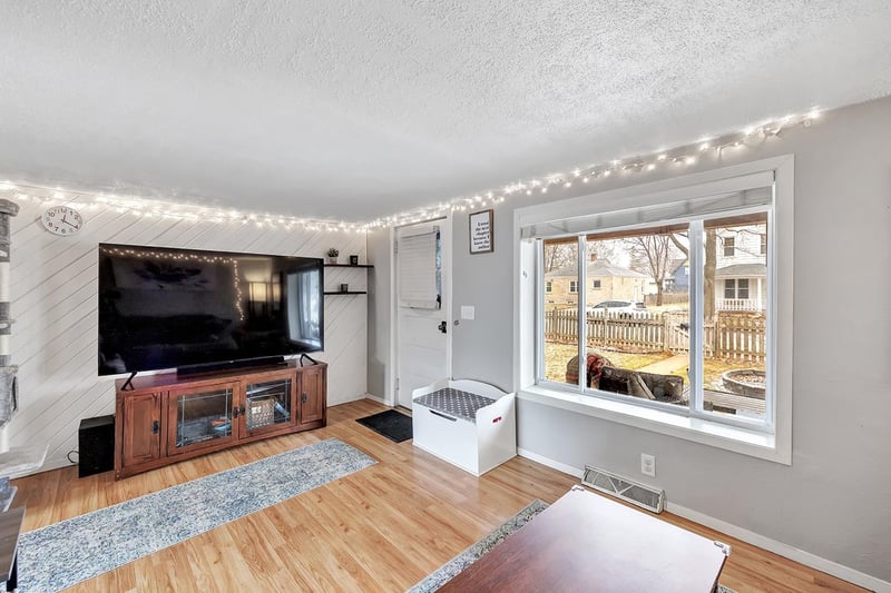 308 Superior St, De Pere, WI 54115