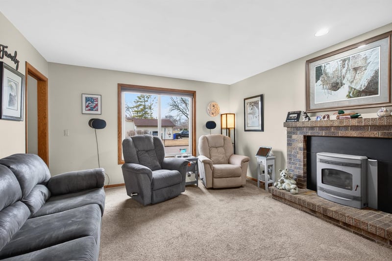 3230 Whip Poor Will Ln, Appleton, WI 54915