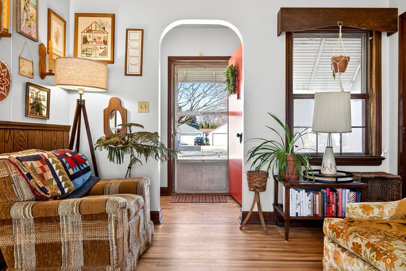 1108 Gillett St, Appleton, WI 54914