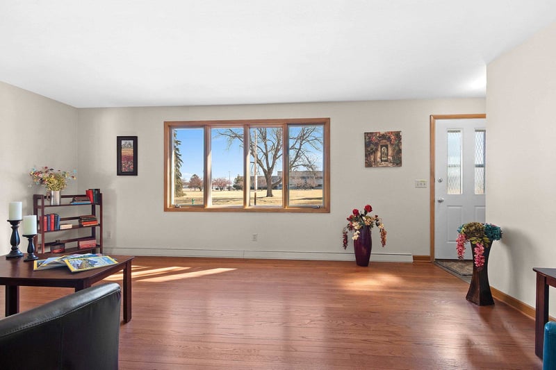 2105 Ballard Rd, Appleton, WI 54911-2403