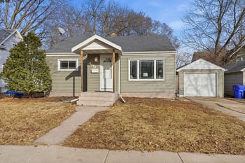 400 Outagamie St, Appleton, WI 54914-5025