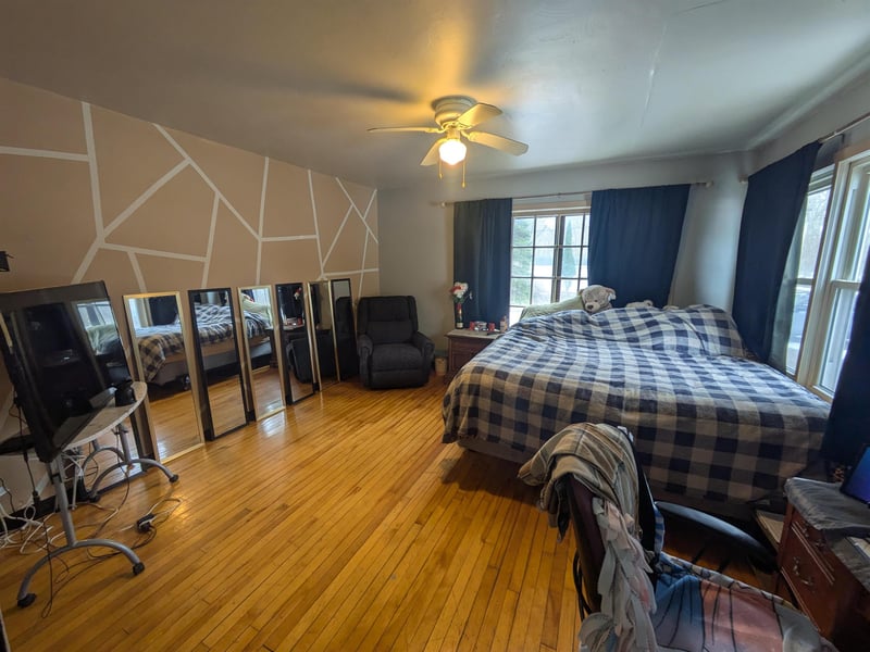 2209 Lakeside Pl, Green Bay, WI 54302