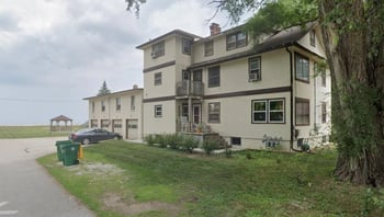 2209 Lakeside Pl, Green Bay, WI 54302