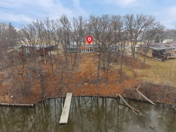 45 Fox Point Dr, Appleton, WI 54911