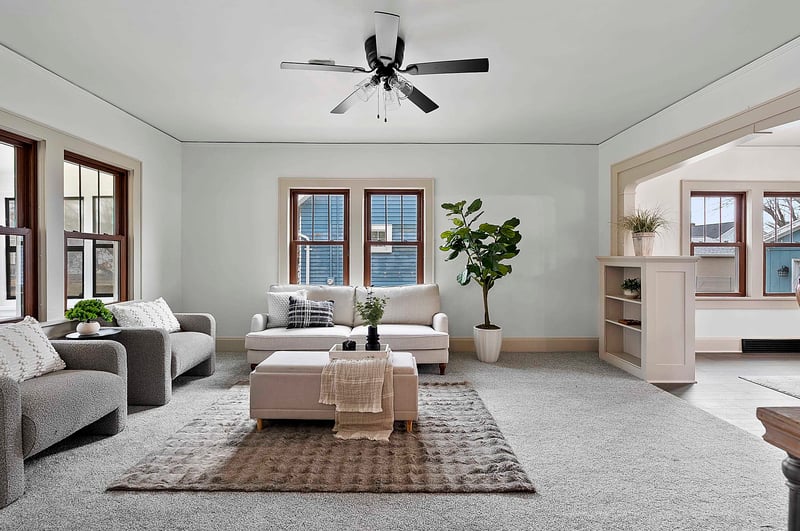 993 Christiana St, Green Bay, WI 54303-3408