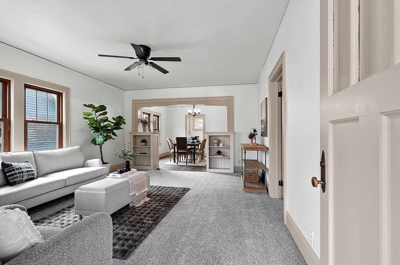 993 Christiana St, Green Bay, WI 54303-3408