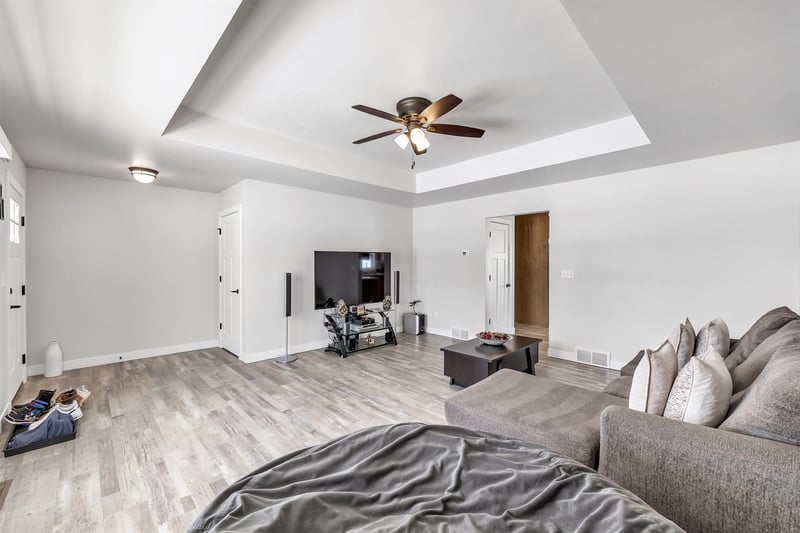 2323 Deckner Ave, Green Bay, WI 54302