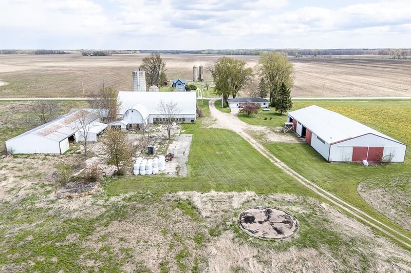 N5201 Lower Rd, Shiocton, WI 54170-9132