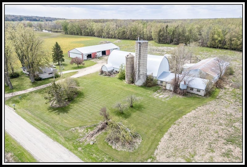 N5201 Lower Rd, Shiocton, WI 54170-9132
