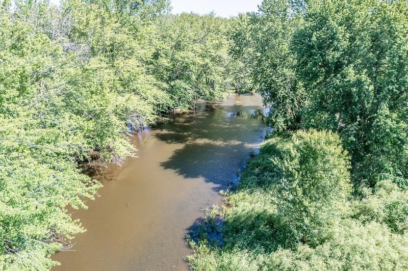N5201 Lower Rd, Shiocton, WI 54170-9132