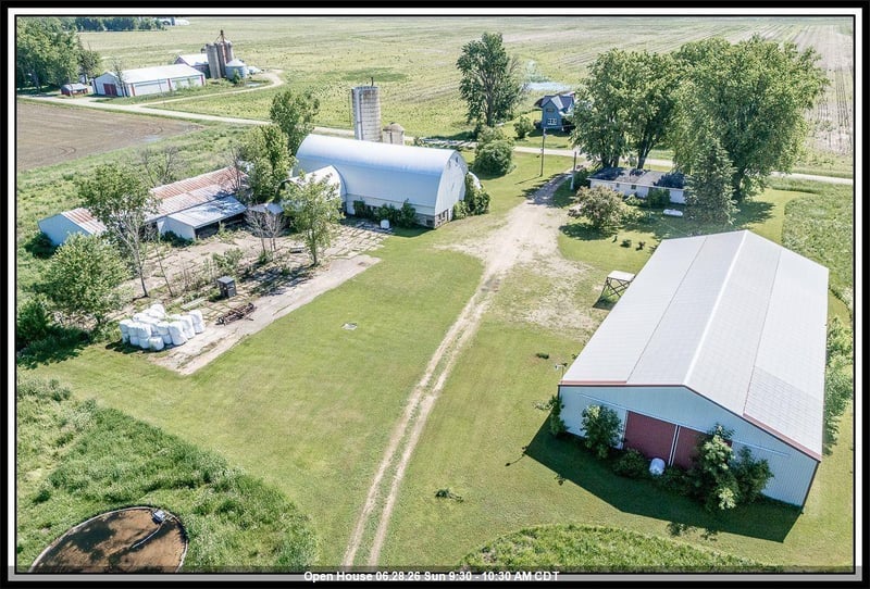 N5201 Lower Rd, Shiocton, WI 54170-9132