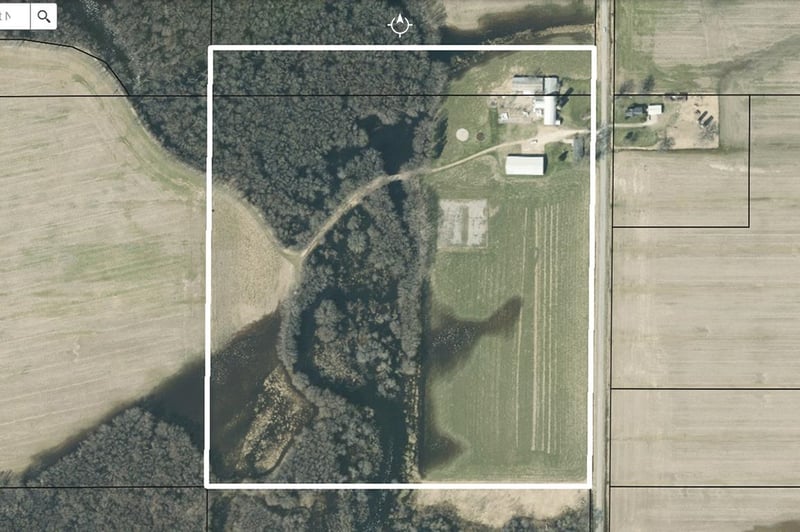 N5201 Lower Rd, Shiocton, WI 54170-9132