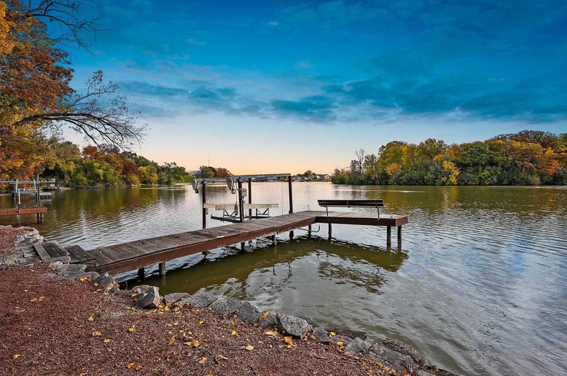 63 Fox Point Dr, Appleton, WI 54911