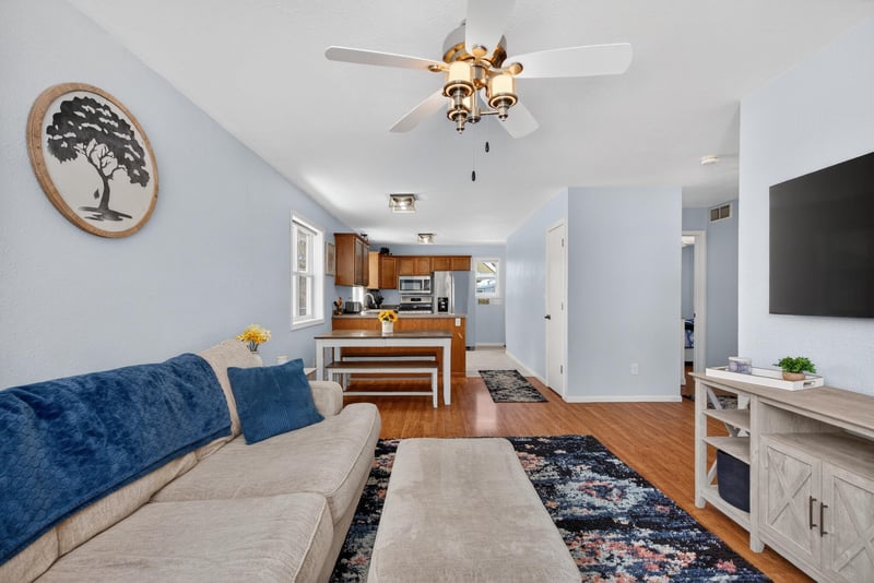 1915 Sheridan St, Oshkosh, WI 54901-2180