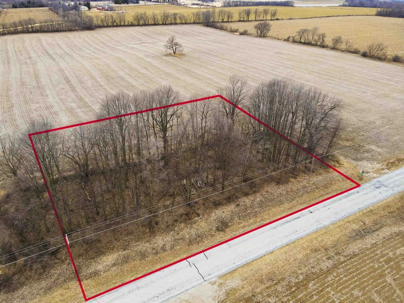 Hayton Rd, New Holstein, WI 53061