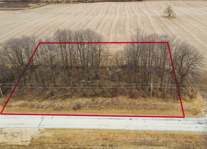Hayton Rd, New Holstein, WI 53061