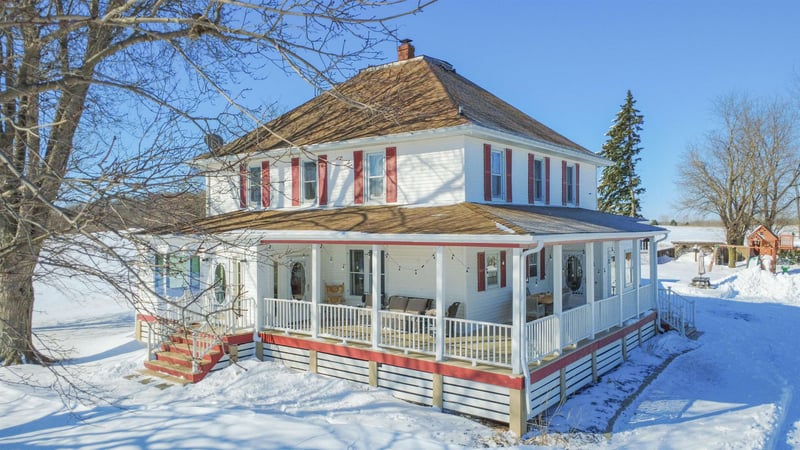 N8161 Miller Rd, Seymour, WI 54165