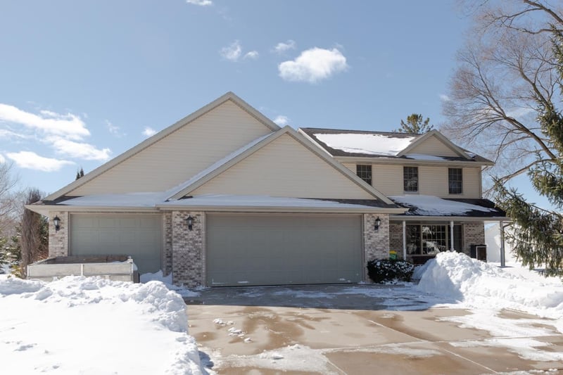 2919 Hornsby Way, Green Bay, WI 54313