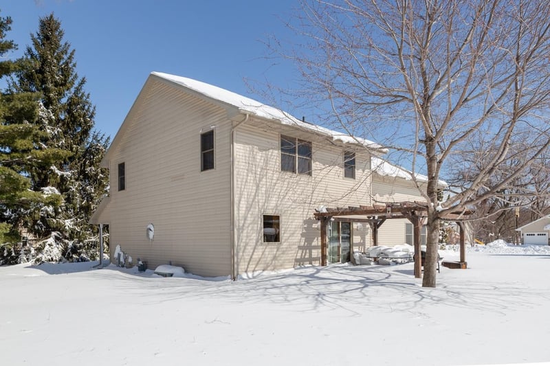 2919 Hornsby Way, Green Bay, WI 54313