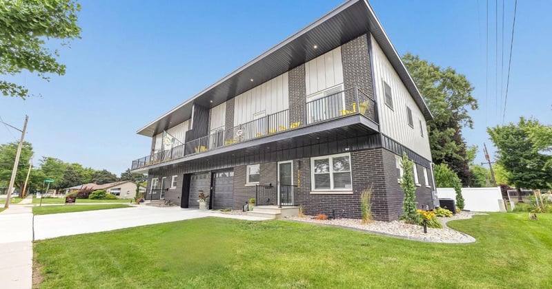 1751 Oneida St, Green Bay, WI 54304