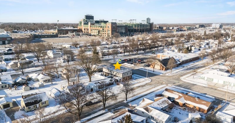 1751 Oneida St, Green Bay, WI 54304