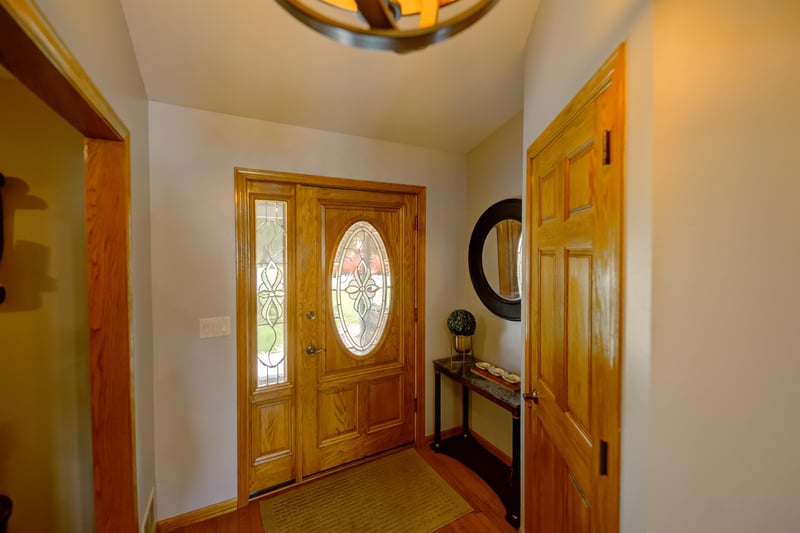 3129 Honey Creek Ct, Oshkosh, WI 54904