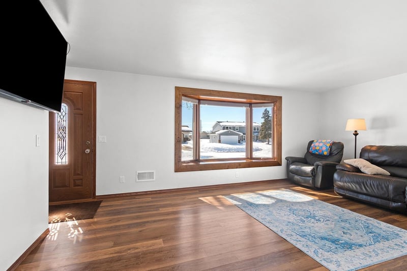 1793 Mac Ln, Green Bay, WI 54311-6409