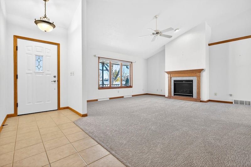 3321 Canvasback Ln, Appleton, WI 54913