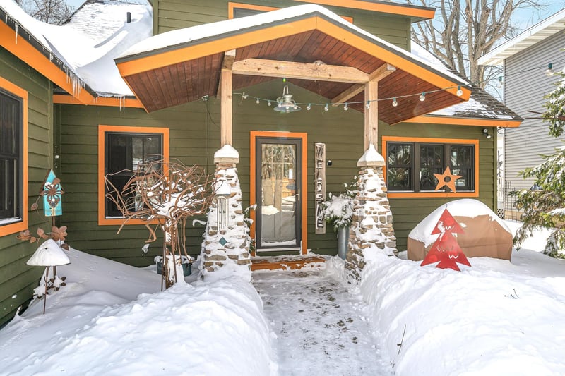 1783 Brighton Beach Rd, Menasha, WI 54952