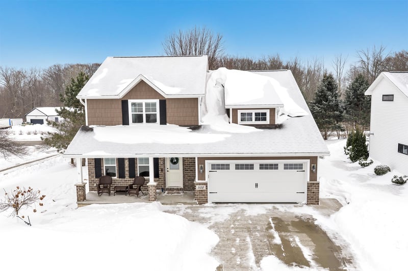1102 Heyerdahl Hts, Oneida, WI 54115