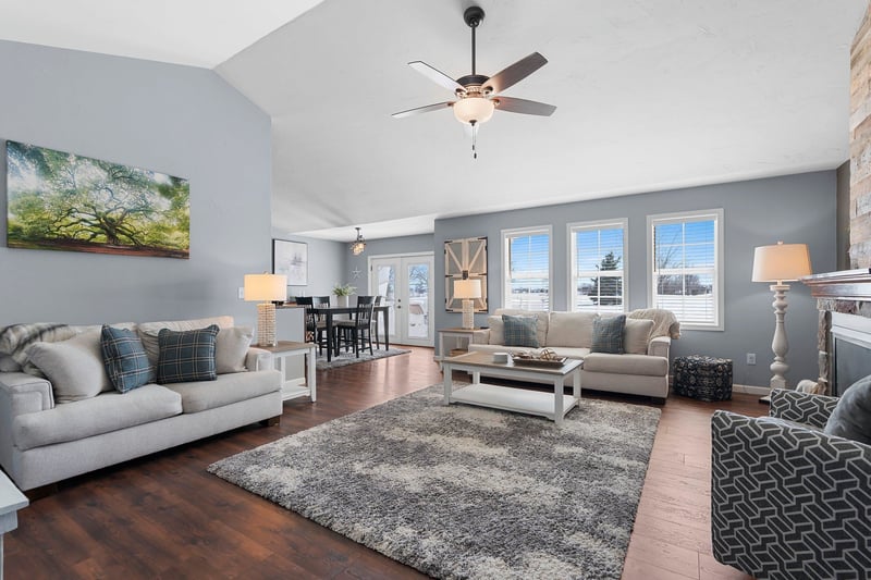 21 Links Ct, Kaukauna, WI 54130