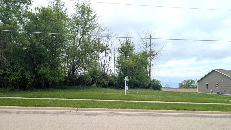 315 Glenview Ave, Brillion, WI 54110