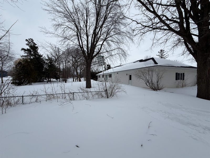 511 Pulaski St, Pulaski, WI 54162-9276