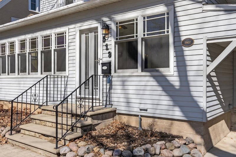 519 Spring St, Green Bay, WI 54301-3632