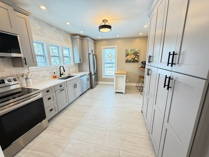 324 Commercial St, Appleton, WI 54911