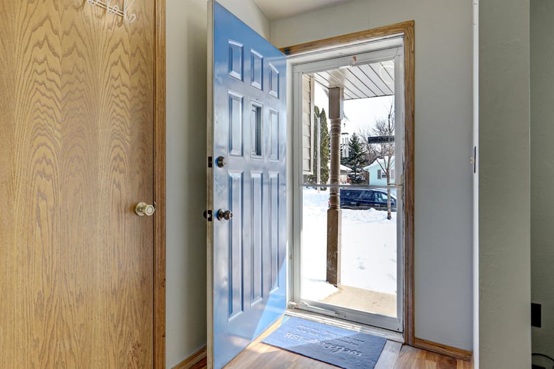 39 Welcome Cir, Appleton, WI 54915-4721