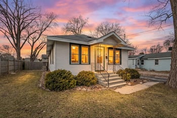 2225 Mt Vernon St, Oshkosh, WI 54901