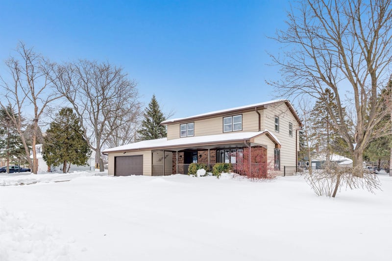 253 Scout Way, De Pere, WI 54115