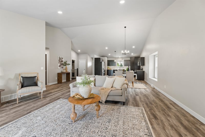 1617 Founders St, Neenah, WI 54956